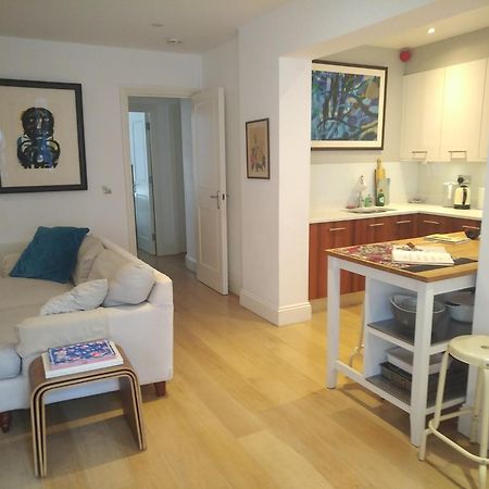 Superior 5* Kensington, London Flat + Free Wi-Fi Apartment Luaran gambar