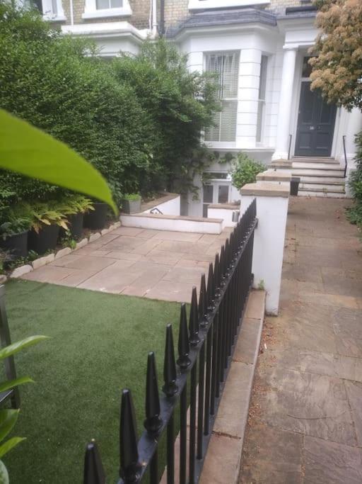 Superior 5* Kensington, London Flat + Free Wi-Fi Apartment Luaran gambar